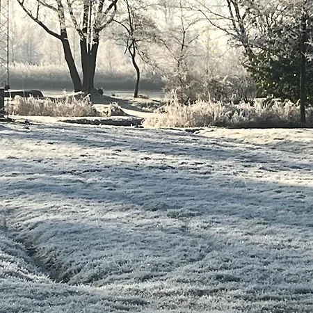 アパート Am Sandwater